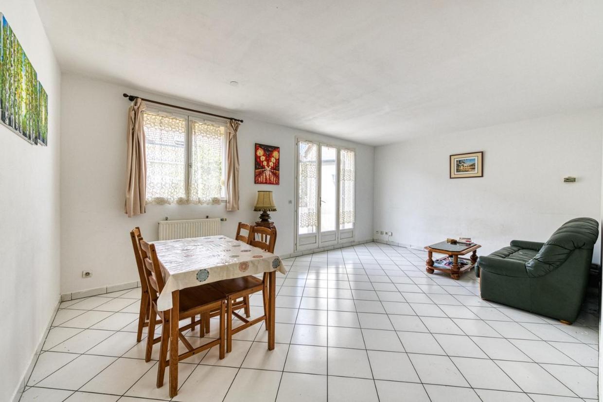 Location Chambre Double Dans Appartement - Cergy Buitenkant foto