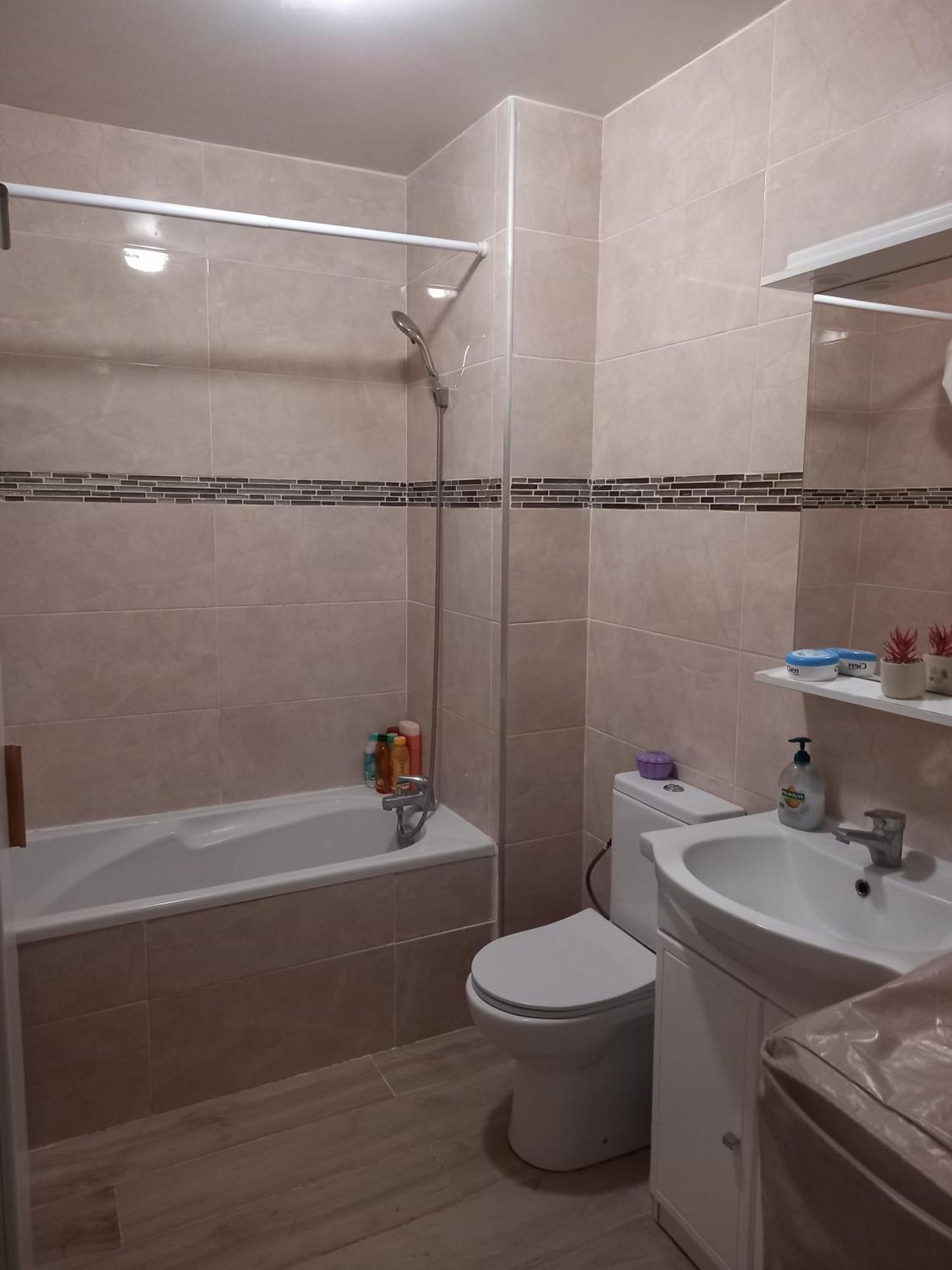 Location Chambre Double Dans Appartement - Cergy Buitenkant foto